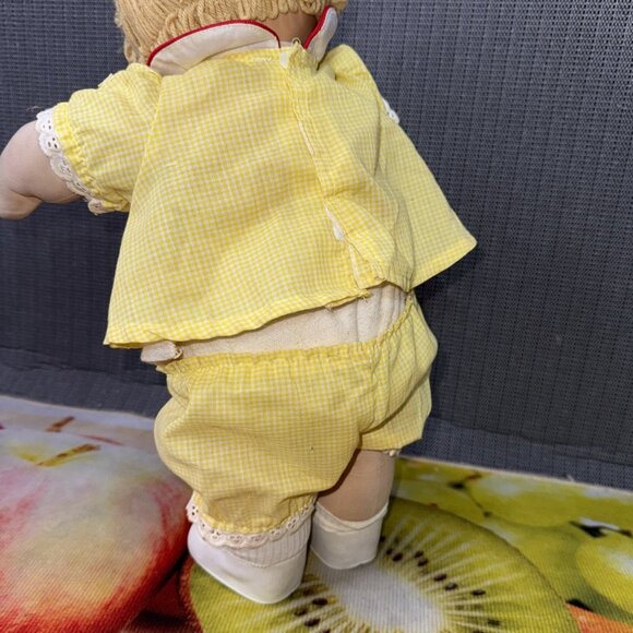 Vintage Cabbage Patch Kids Girl Doll Blond Hair Blue Eyes Coleco 1982 - Picture 6 of 10